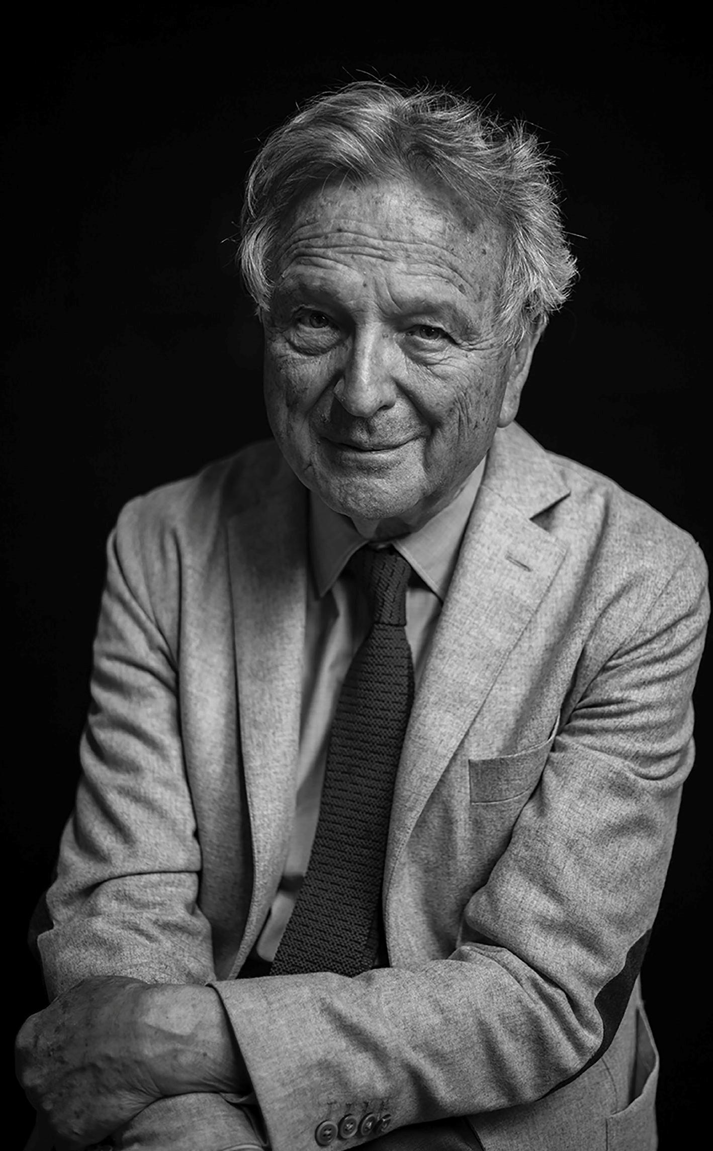 라파엘 모네오 (José Rafael Moneo Vallés)